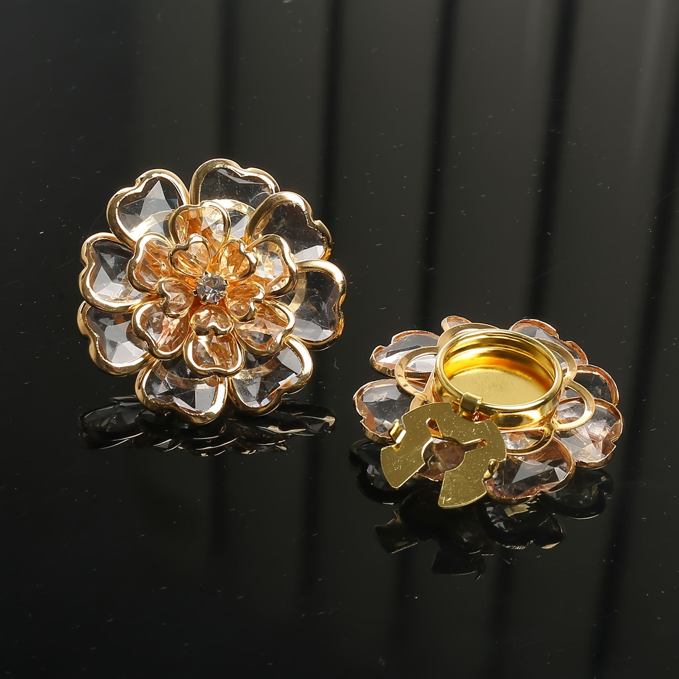 Bloomixa - Floral Rhinestone Decorative Buttons