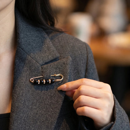 Pearlique - Faux Pearl Safety Pin Brooch Set