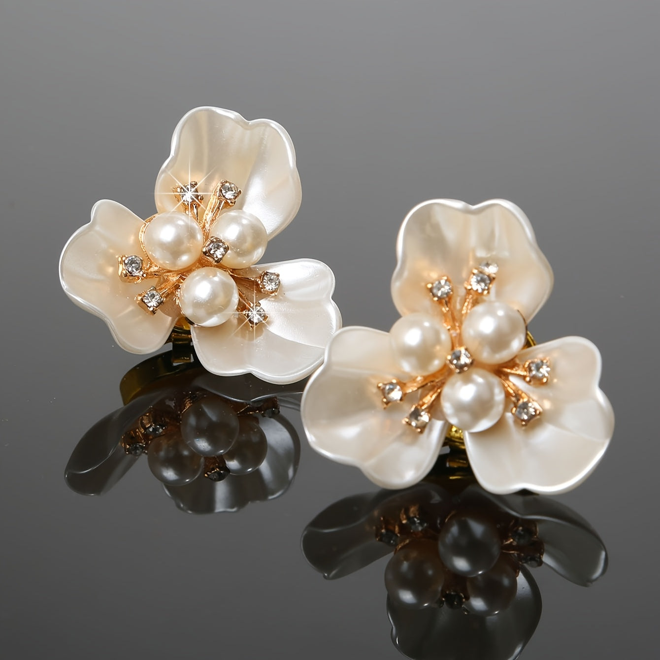 Petalclip - Floral Clip-On Button Cover Set