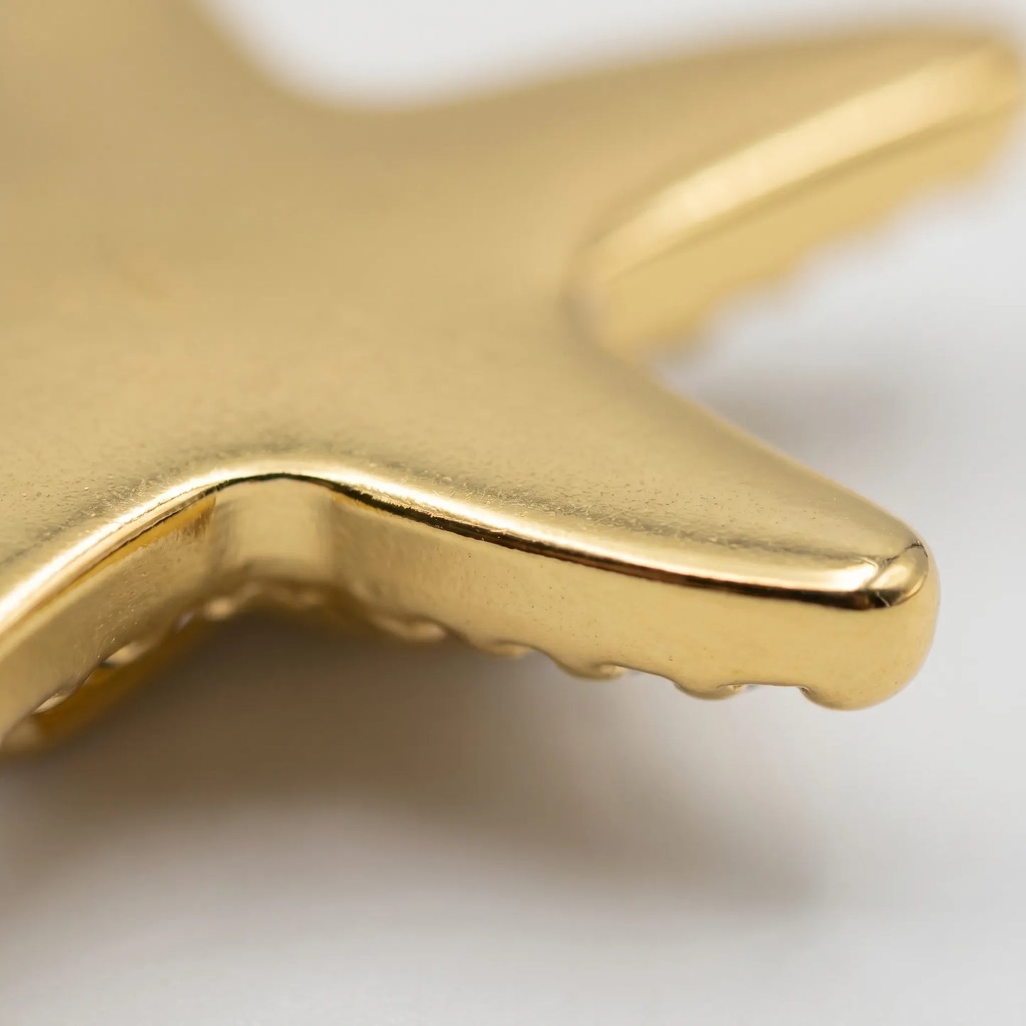 Starclip - Starfish-Shaped Decorative Button Covers