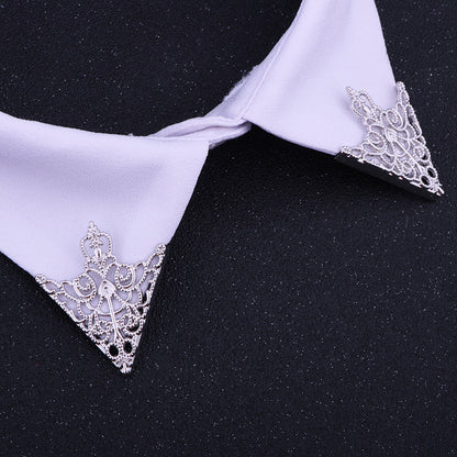 Veltrina - Hollow Triangle Crown Brooch Pin